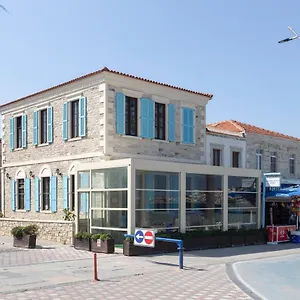 Otel Marina, Foça